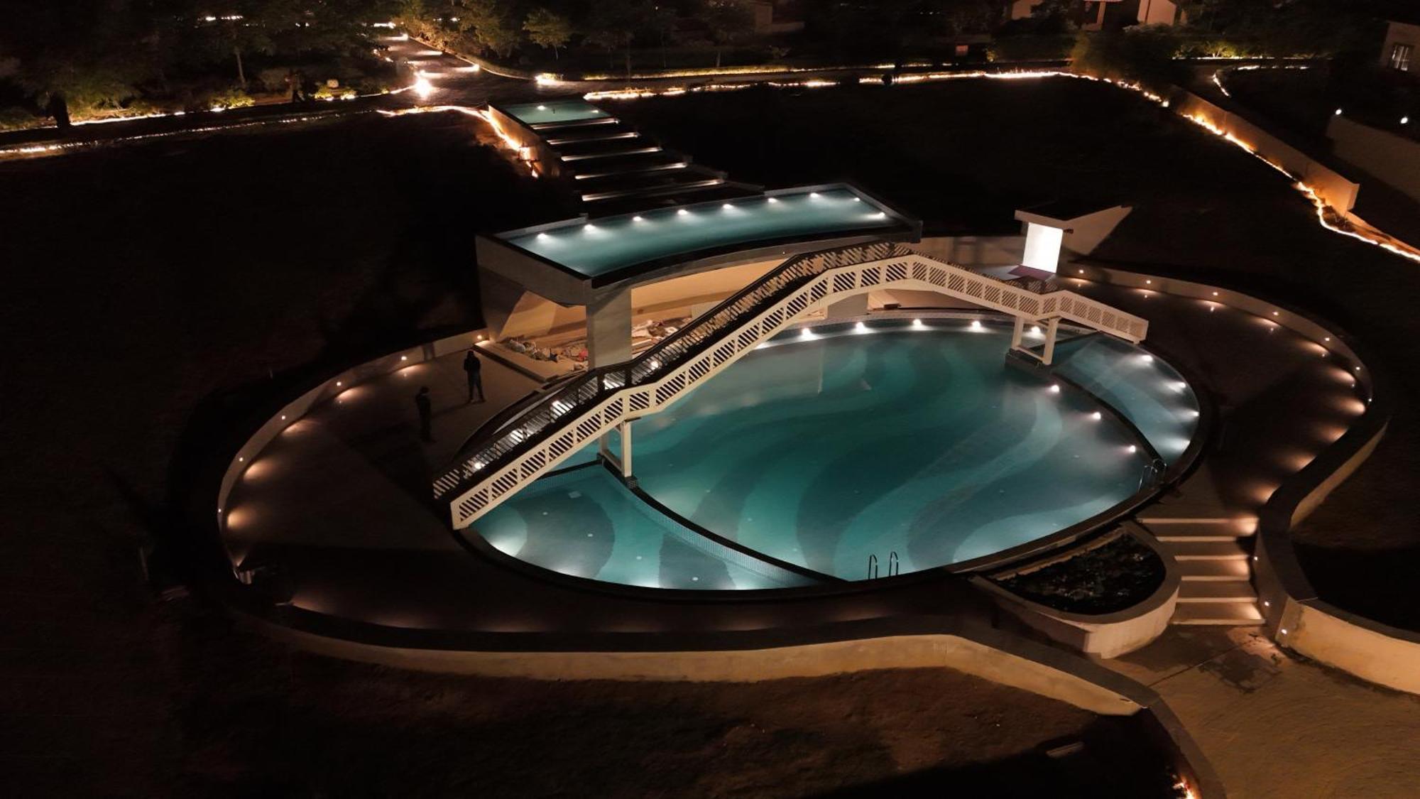 Ananta Spa & Resort Jaipur Bagian luar foto