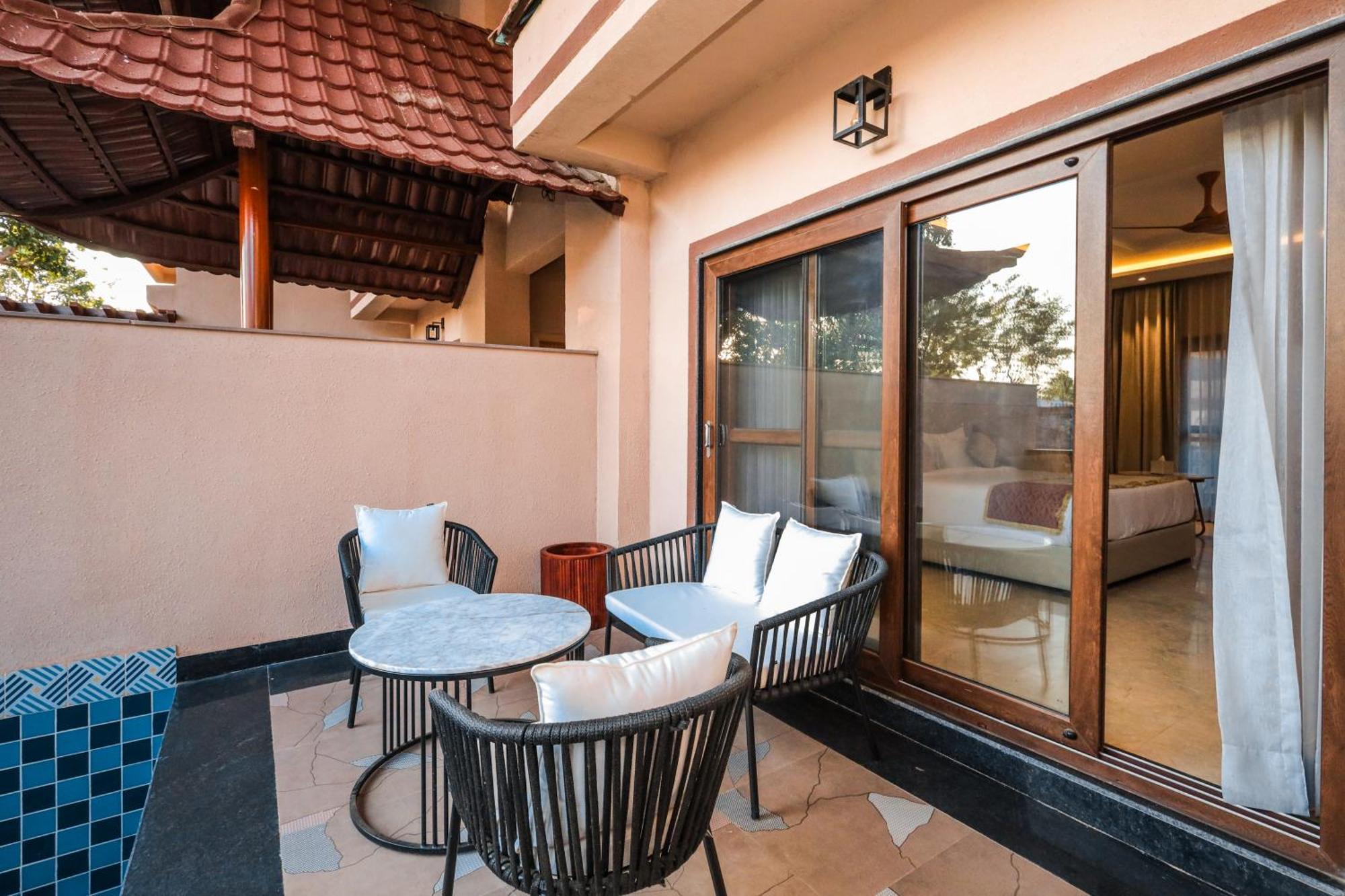 Ananta Spa & Resort Jaipur Bagian luar foto